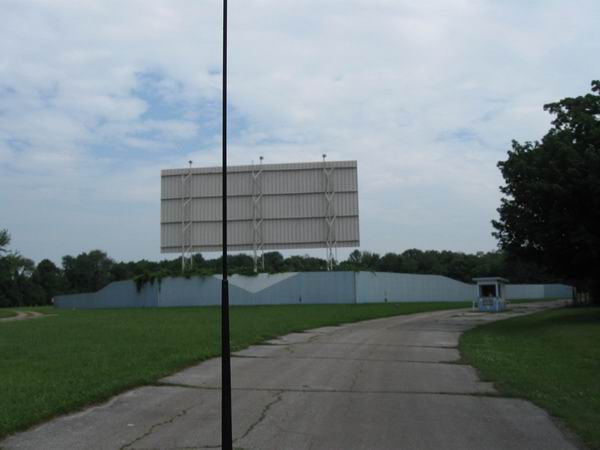 5 Mile Drive-In Theatre - Summer 2013